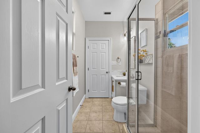 3462 Lanie Ct, Roseville, CA 95747