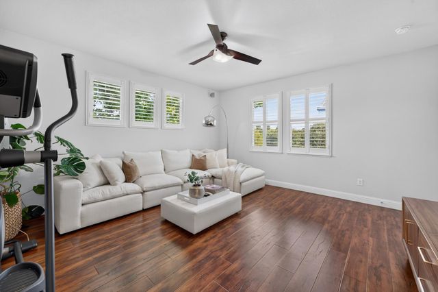 3462 Lanie Ct, Roseville, CA 95747