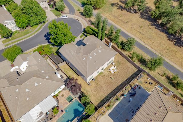 3462 Lanie Ct, Roseville, CA 95747