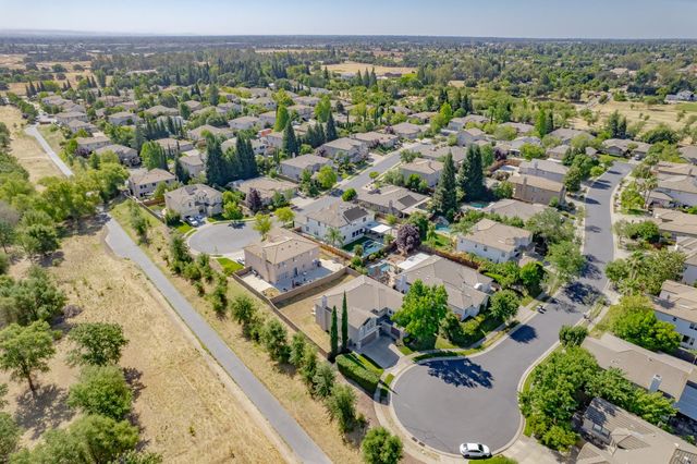 3462 Lanie Ct, Roseville, CA 95747