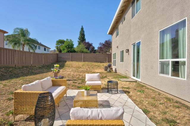 3462 Lanie Ct, Roseville, CA 95747