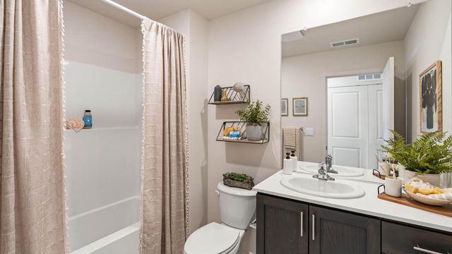 2610 Addysen Pk Way, Medford, OR 97501