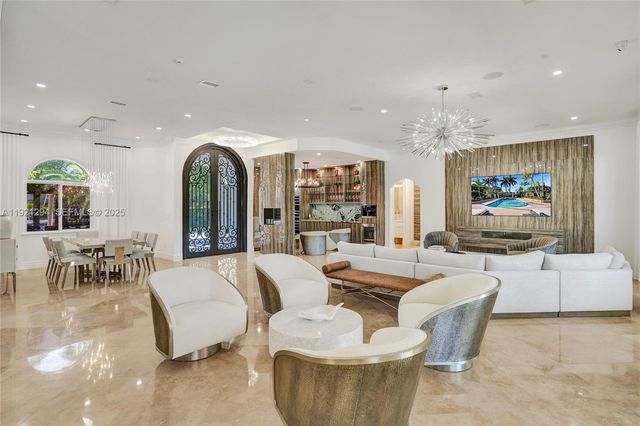 10400 SW 62nd St, Miami, FL 33173