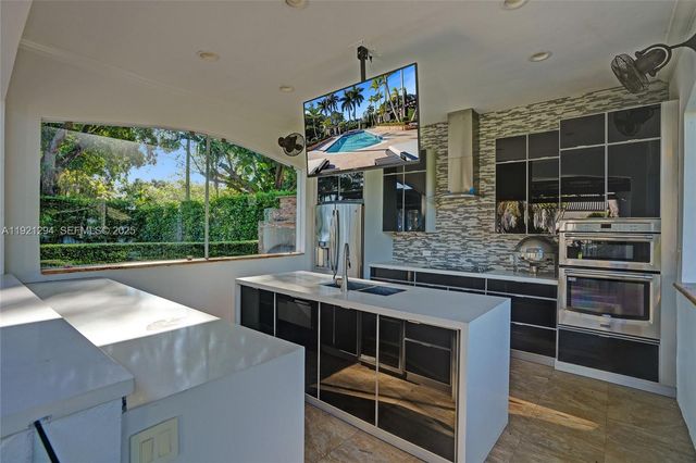 10400 SW 62nd St, Miami, FL 33173