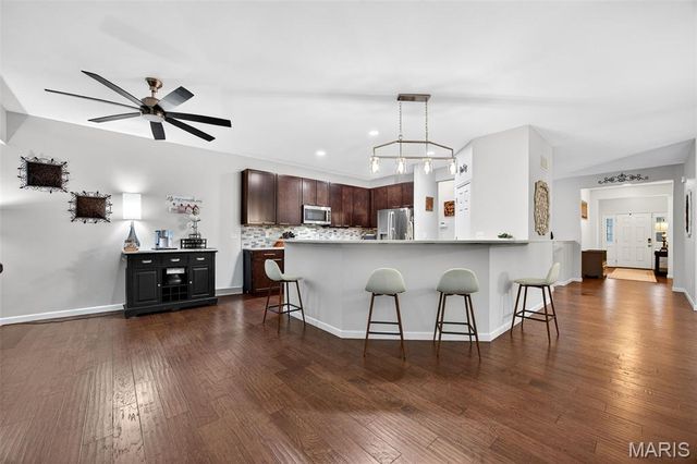 239 Carlton Point Drive, Wentzville, MO 63385