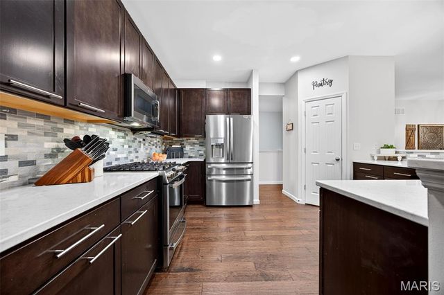 239 Carlton Point Drive, Wentzville, MO 63385