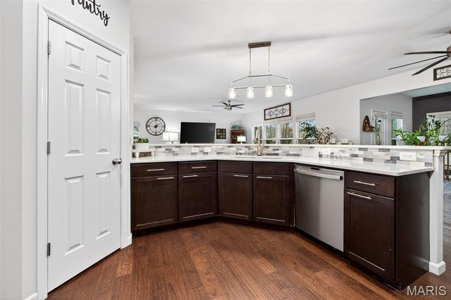 239 Carlton Point Drive, Wentzville, MO 63385