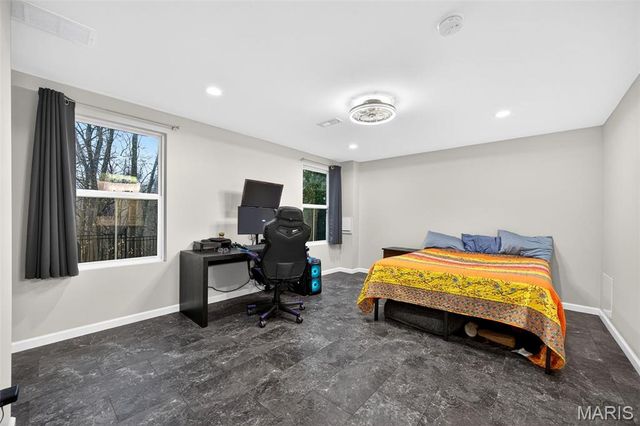 239 Carlton Point Drive, Wentzville, MO 63385