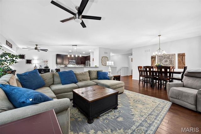 239 Carlton Point Drive, Wentzville, MO 63385