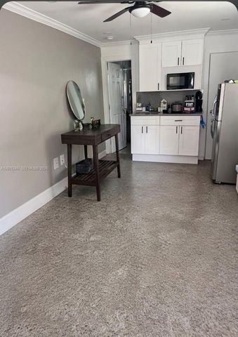 2500 Franklin Drive, Fort Lauderdale, FL 33311