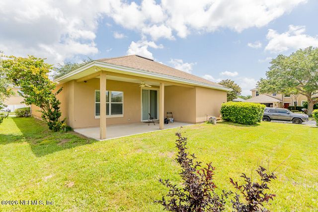 12254 WYNNFIELD LAKES Circle, Jacksonville, FL 32246