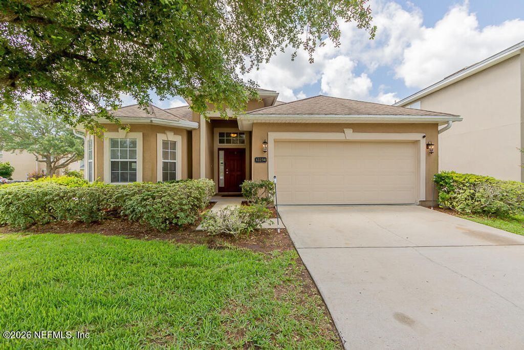 12254 WYNNFIELD LAKES Circle, Jacksonville, FL 32246