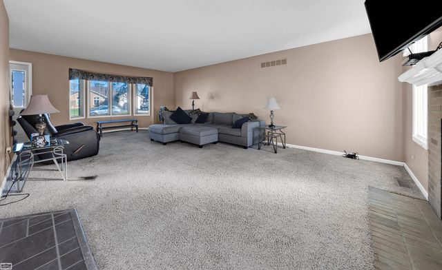 28808 Stonehenge Drive, Chesterfield Twp, MI 48047