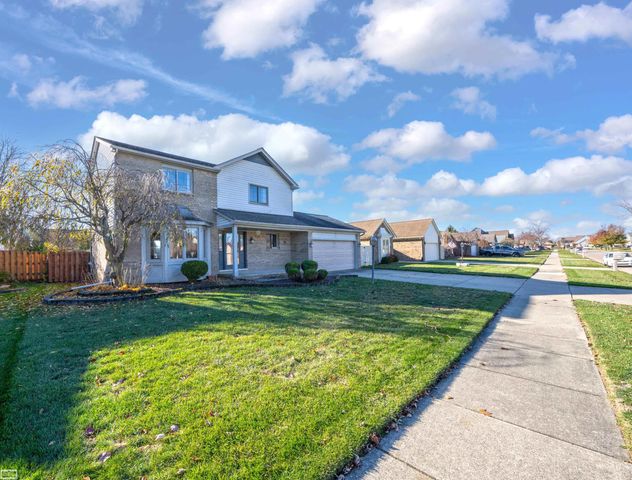 28808 Stonehenge Drive, Chesterfield Twp, MI 48047