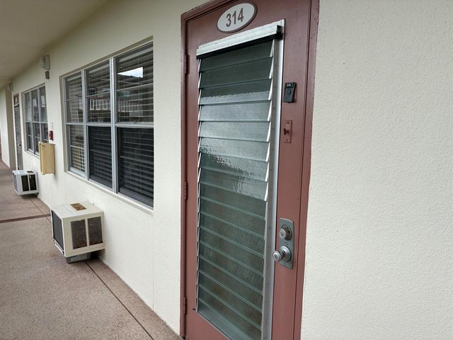 314 Preston H, Boca Raton, FL 33434