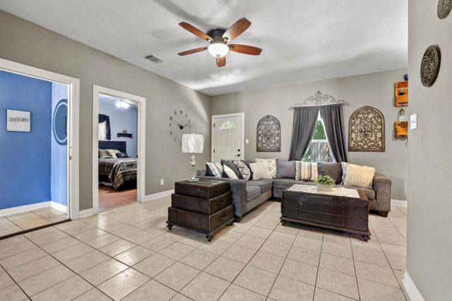 303 E Brockett Street, Sherman, TX 75090