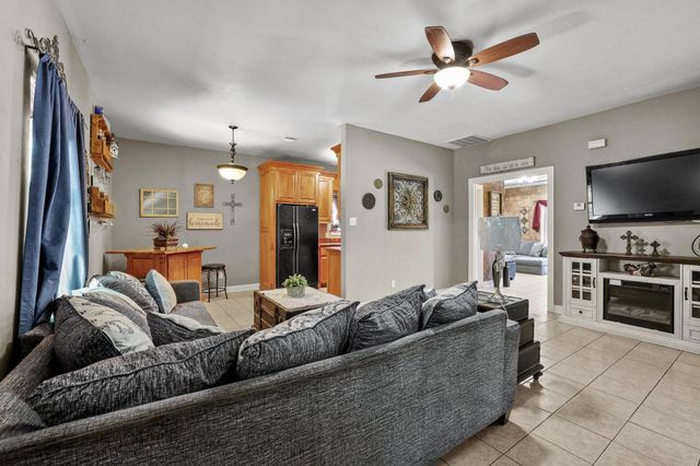 303 E Brockett Street, Sherman, TX 75090