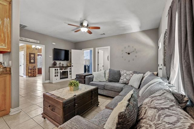303 E Brockett Street, Sherman, TX 75090