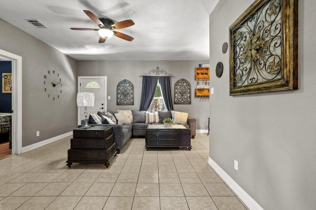 303 E Brockett Street, Sherman, TX 75090