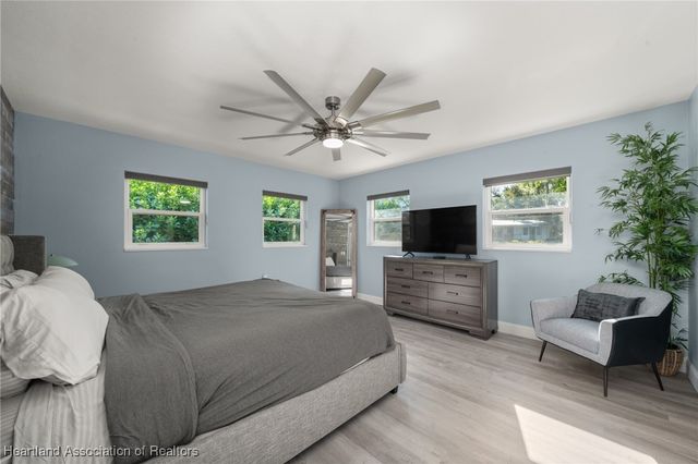 1622 Dinner Lake Drive, Sebring, FL 33870