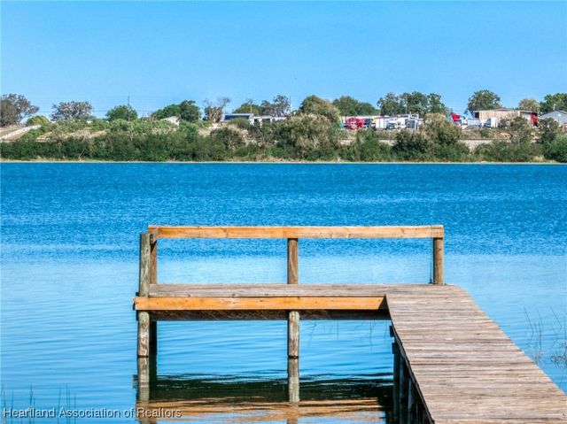 1622 Dinner Lake Drive, Sebring, FL 33870