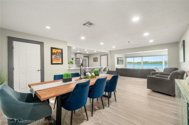 1622 Dinner Lake Drive, Sebring, FL 33870