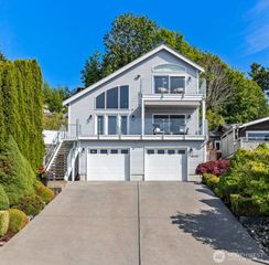 28440 Sound View Dr S, Des Moines, WA 98198