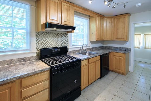 1656 Hosea L Williams SE Drive, Atlanta, GA 30317