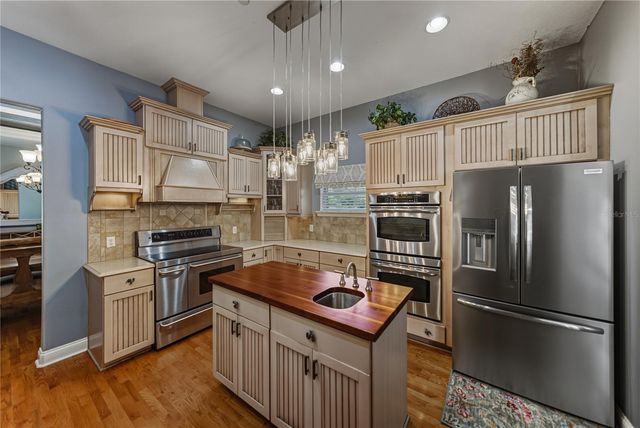 209 FRENCHMANS CREEK WAY, Winter Haven, FL 33884