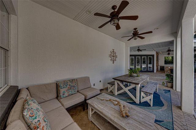 209 FRENCHMANS CREEK WAY, Winter Haven, FL 33884