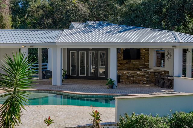 209 FRENCHMANS CREEK WAY, Winter Haven, FL 33884