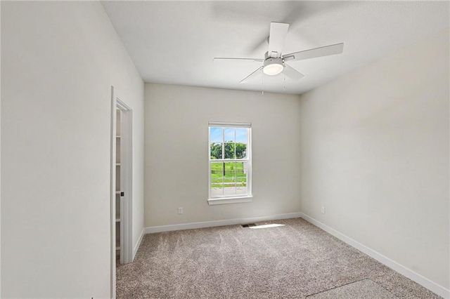 1018 Jasmine Drive, Liberty, MO 64068