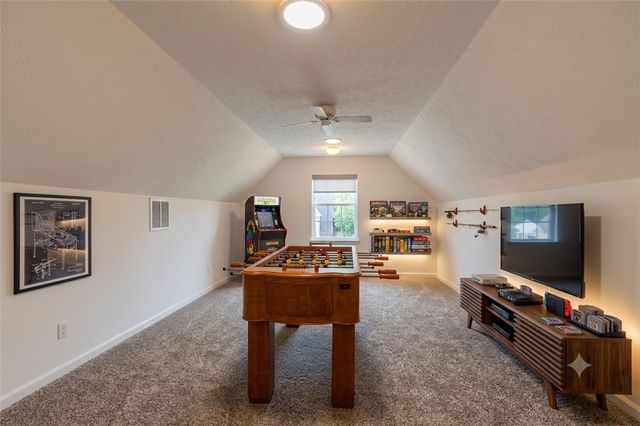 66 Lakeside Drive, Holiday Island, AR 72631