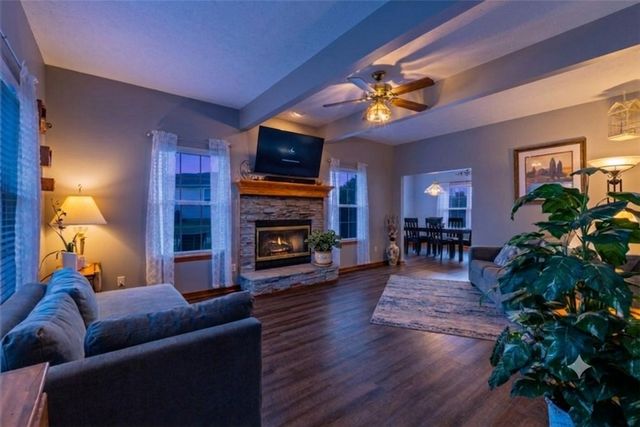 66 Lakeside Drive, Holiday Island, AR 72631
