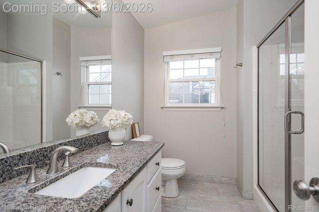 1015 Watersedge Court, Oxford Charter Township, MI 48371