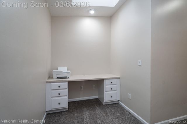 1015 Watersedge Court, Oxford Charter Township, MI 48371