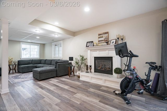 1015 Watersedge Court, Oxford Charter Township, MI 48371