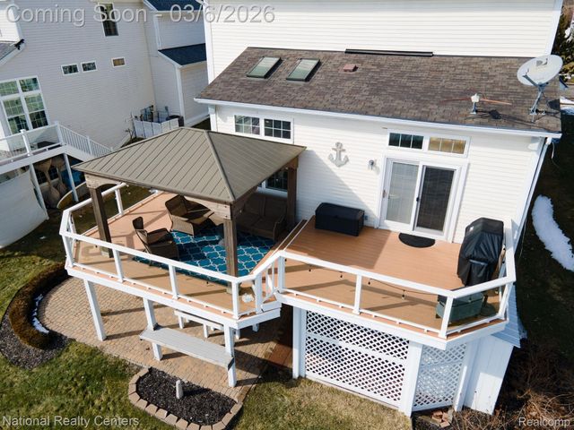 1015 Watersedge Court, Oxford Charter Township, MI 48371