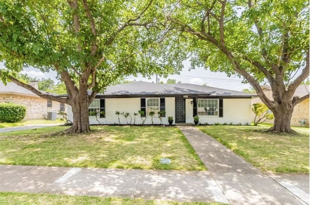 3702 Rochelle, Irving, TX 75062