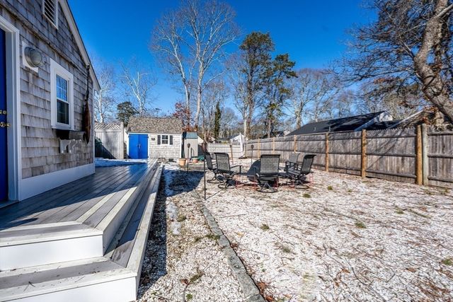 10 Uncle Bills Way, Dennis, MA 02660