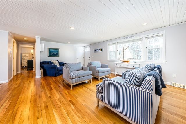 10 Uncle Bills Way, Dennis, MA 02660