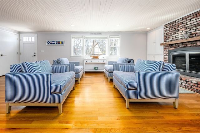 10 Uncle Bills Way, Dennis, MA 02660