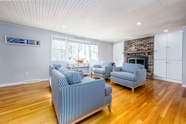 10 Uncle Bills Way, Dennis, MA 02660