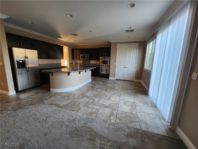 7426 Matilda Street, Las Vegas, NV 89113