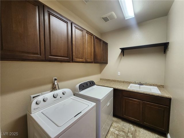 7426 Matilda Street, Las Vegas, NV 89113