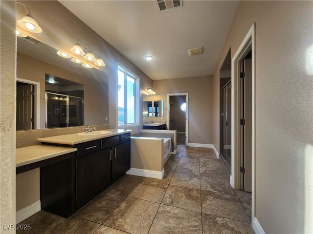 7426 Matilda Street, Las Vegas, NV 89113