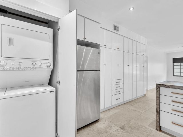 1045 Lenox Avenue 12, Miami Beach, FL 33139