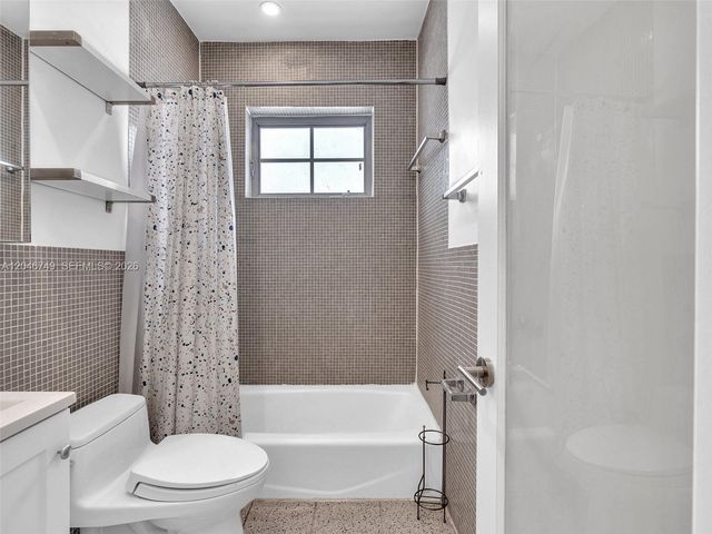 1045 Lenox Avenue 12, Miami Beach, FL 33139