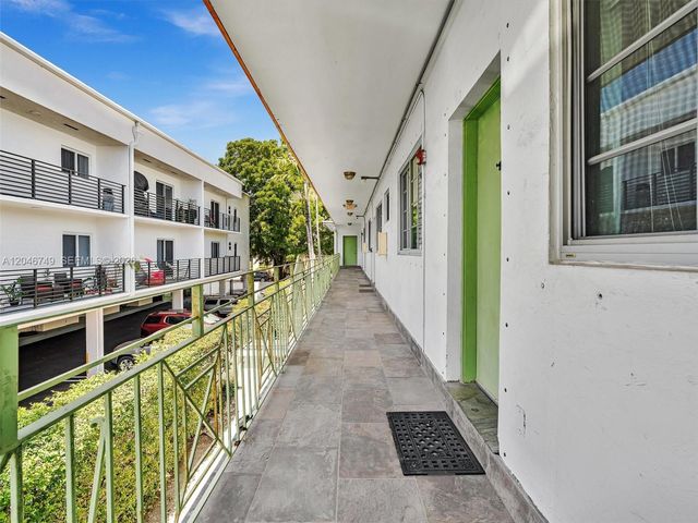 1045 Lenox Avenue 12, Miami Beach, FL 33139