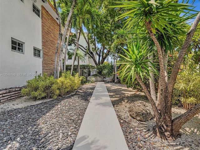 1045 Lenox Avenue 12, Miami Beach, FL 33139